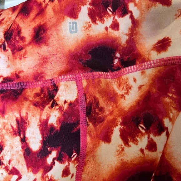 001. Nwt Id Ideology Plus Size Compression Tie-Dye Side-Pocket Crop Leggings 2X - Picture 7 of 9